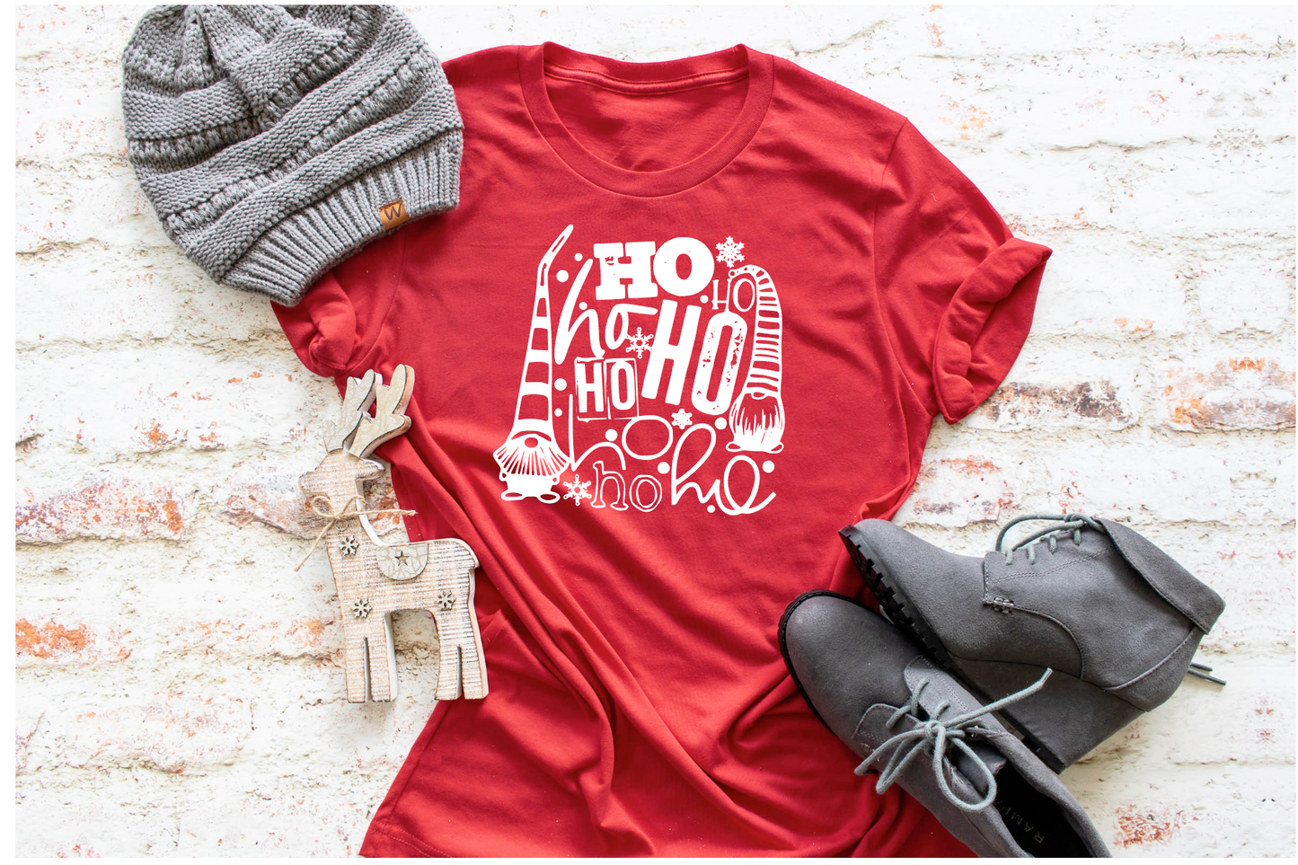 Gnome Christmas Tee